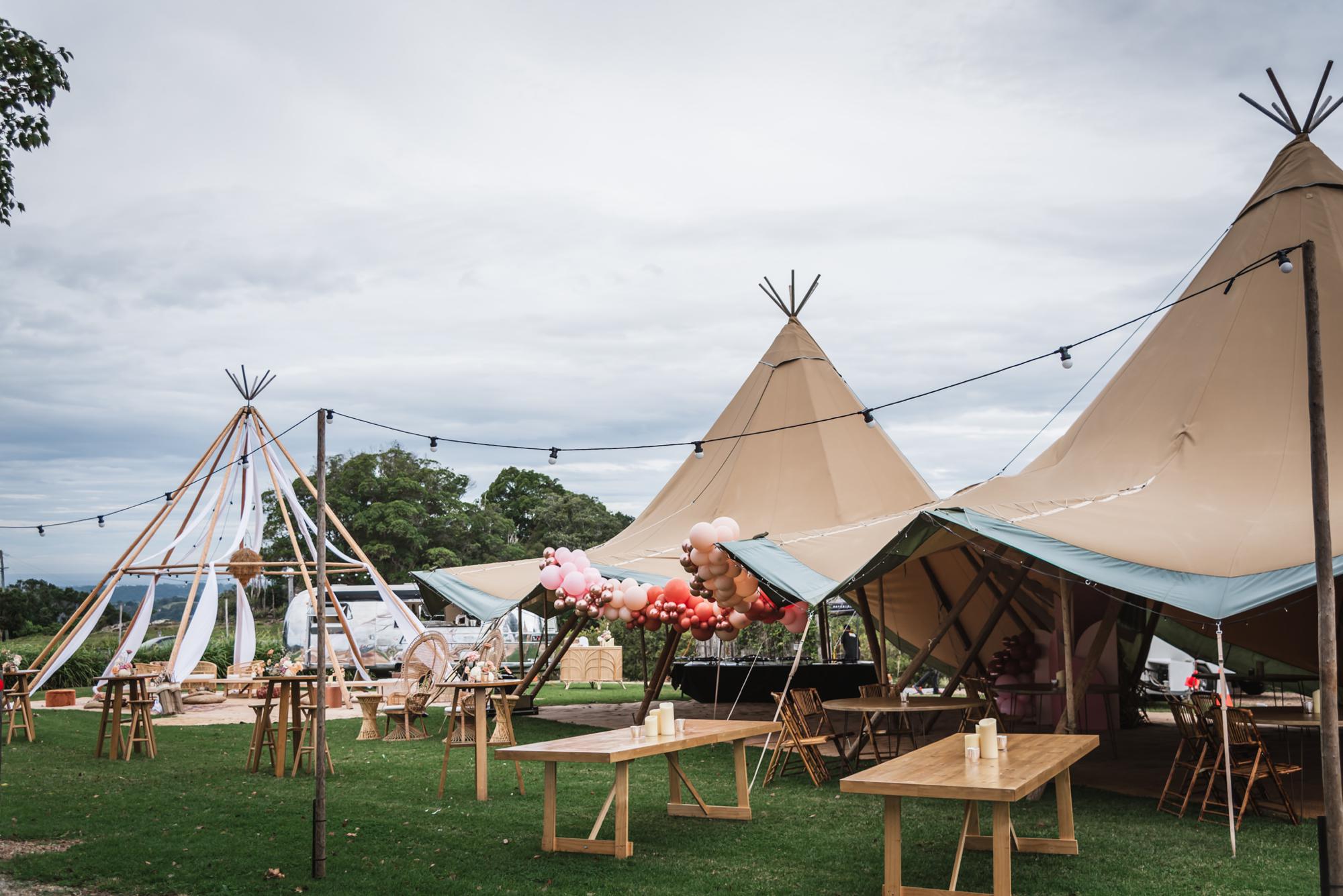 bramblewood farm tipi wedding set up